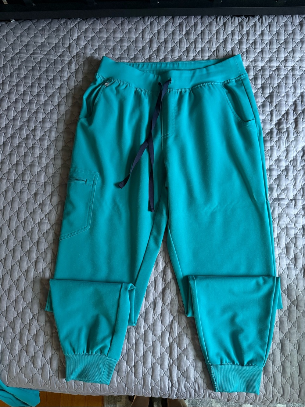 Figs Teal Drawstring Zamora Joggers with Dark Navy Tie